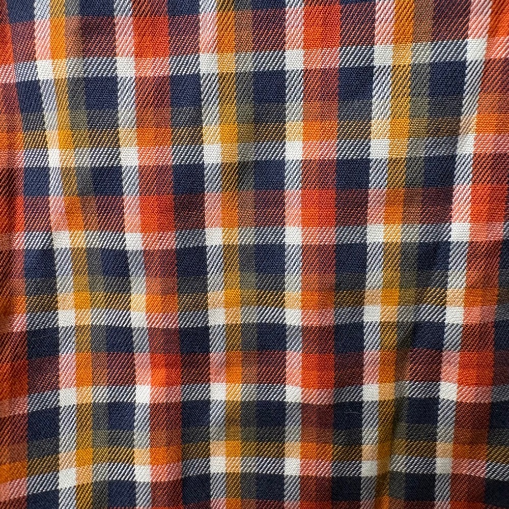 LL Bean Shirt Mens XL Orange Navy Plaid Cotton Traditional Fit Button Down - Picture 8 of 9
